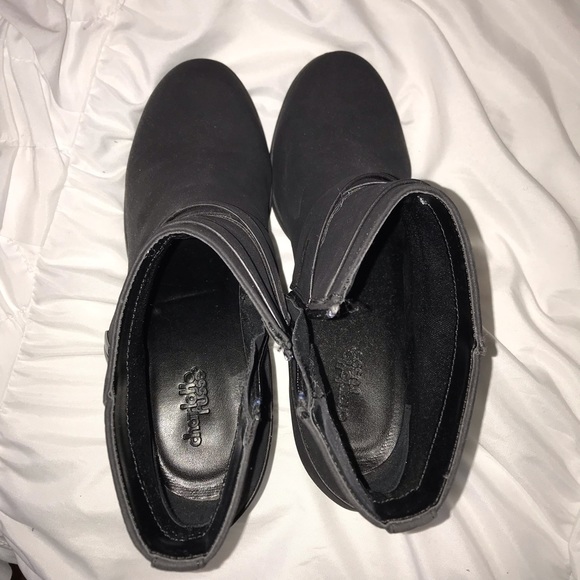 BLACK SHORT BOOTIES - Picture 2 of 3